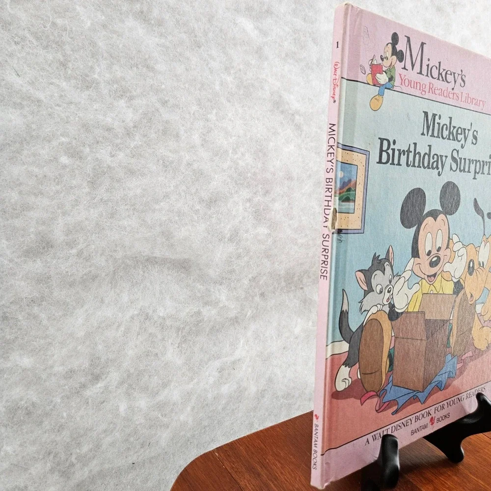 Mickeys Birthday Surprise Volume 1 Young Readers‎ Library Disney Book Bantam